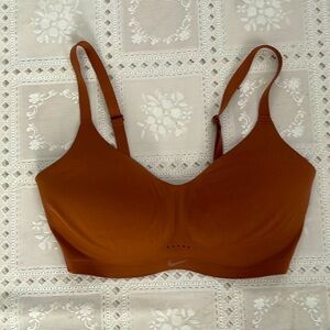 Nike Alate Bra Women's Small C-E Padded Wireless Adjustable Brown